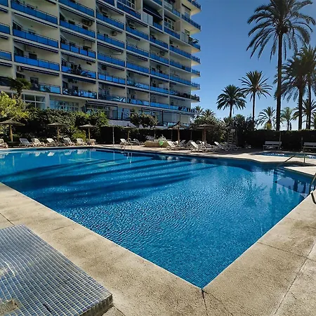 Skol 701. One Bedroom Duplex With Exceptional Sea Views. شقة ماربيا